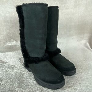 UGG Sunburst Womens Tall Boots Size 7 Black Suede Sheepskin **READ**